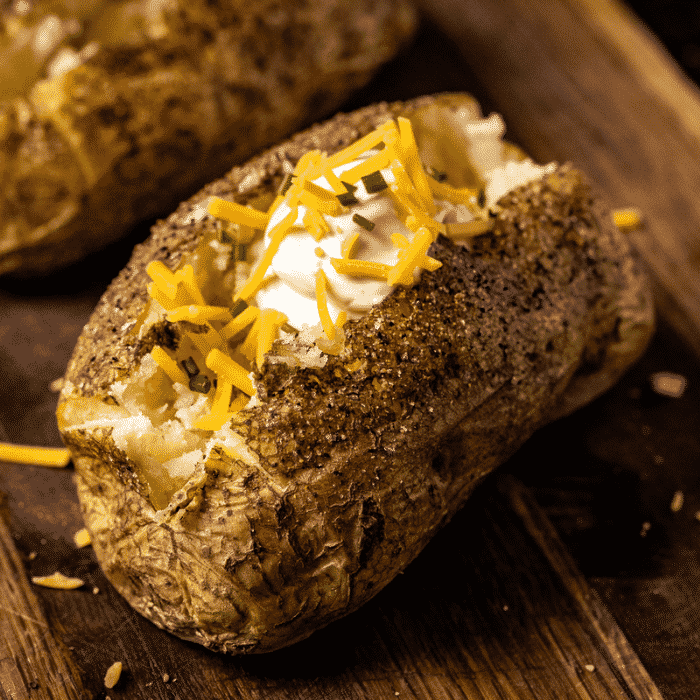 Easy Smoked Baked Potatoes: Crispy Skin, Fluffy Interior